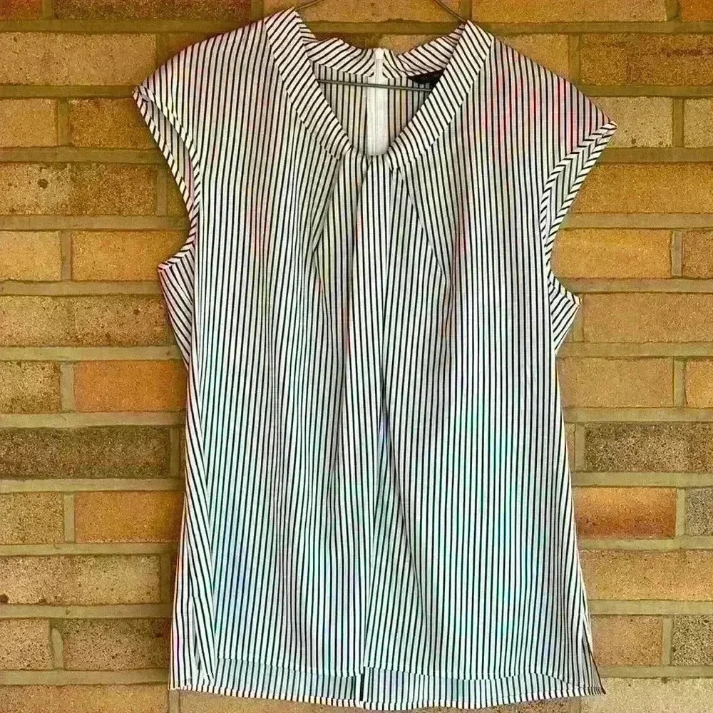 St John cap sleeve black & white striped high collar silk blend top blouse